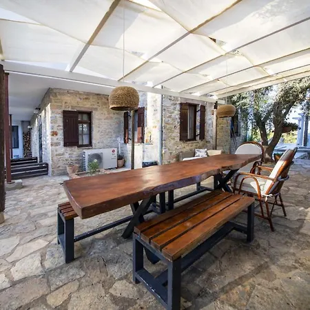 Villa Peaceful With Pool And Garden In Bodrum Camlik (Bodrum)